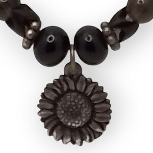 BEADED SUN  FLOWER PENDENT NECKLACE